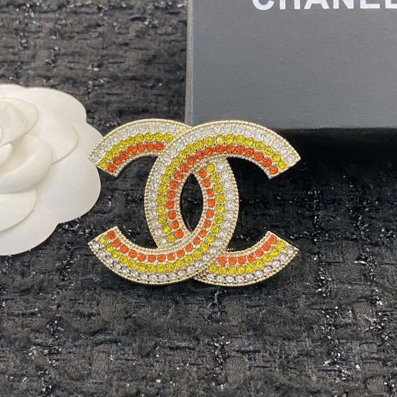 OnTrend Chanel Brooches 225418