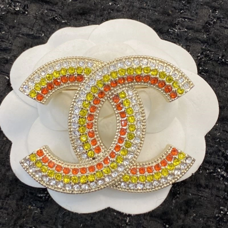 OnTrend Chanel Brooches 225418