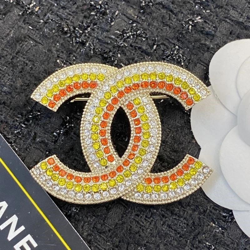 OnTrend Chanel Brooches 225418