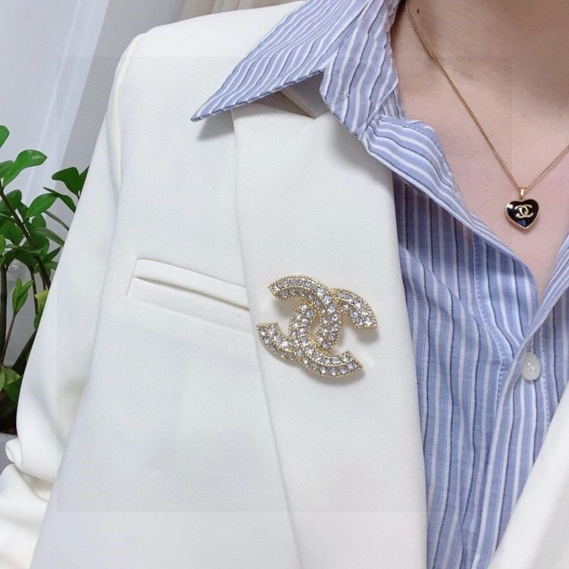 Chanel Brooches SunProtective 225431
