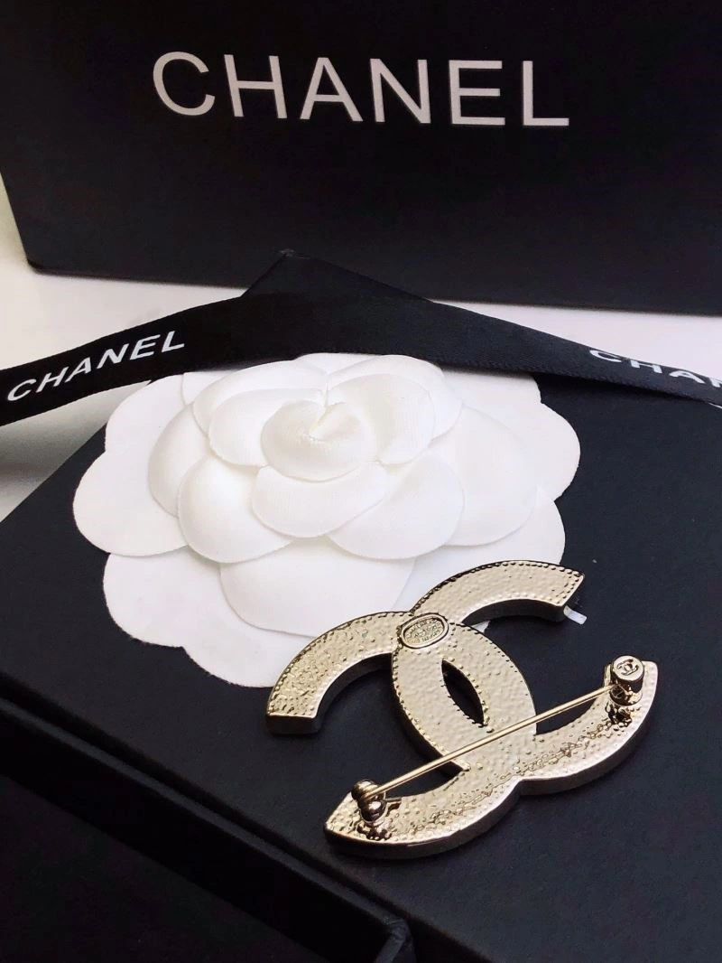 Chanel Brooches Lightweight 225504