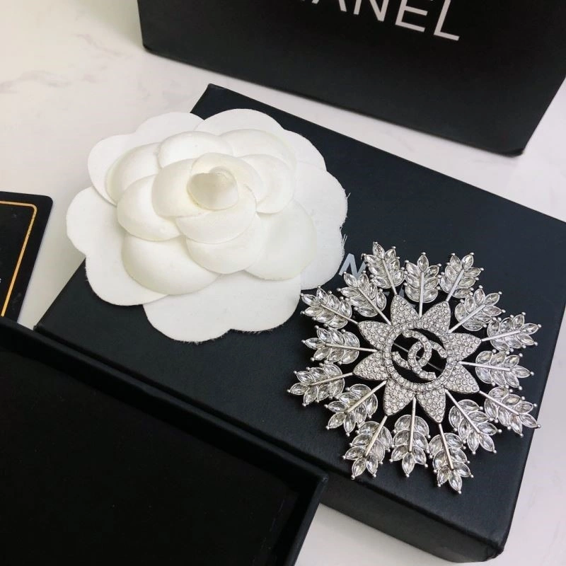 Chanel Brooches Upgraded 225399