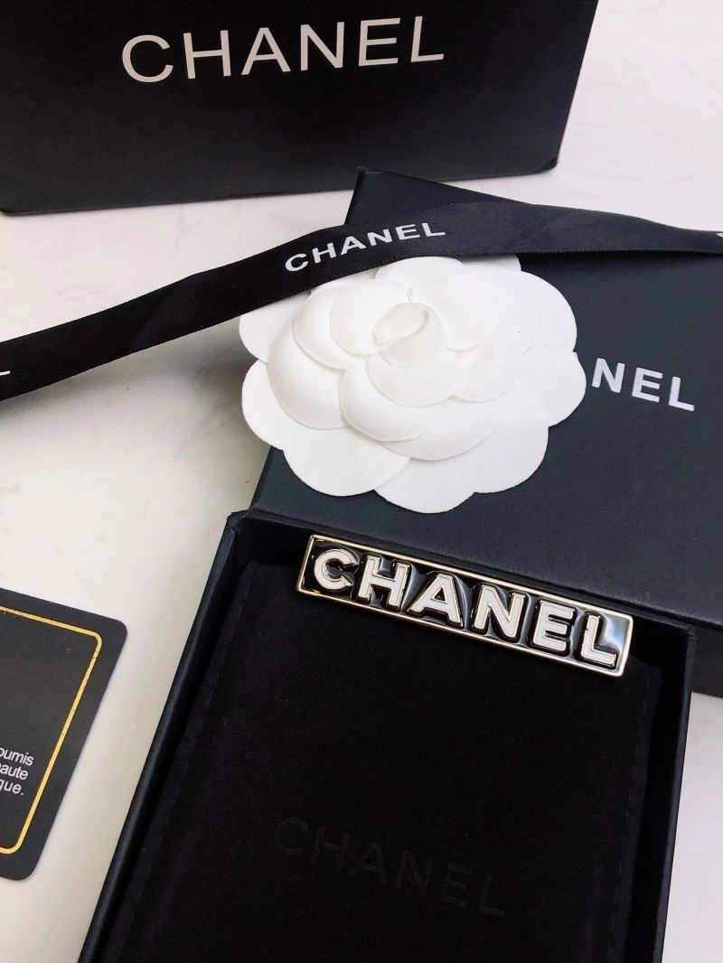 Chanel Brooches Soft 225407