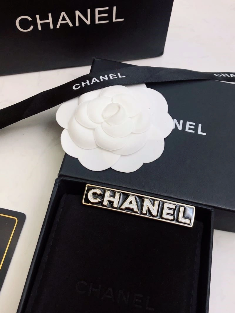 Chanel Brooches Soft 225407