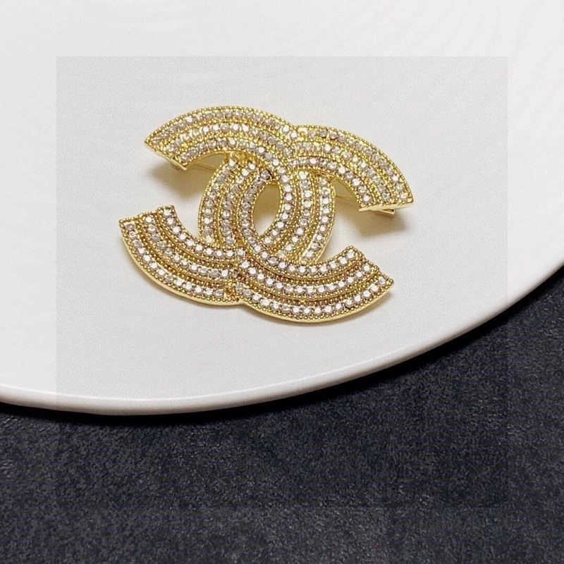 Chanel Brooches Elegant 224435