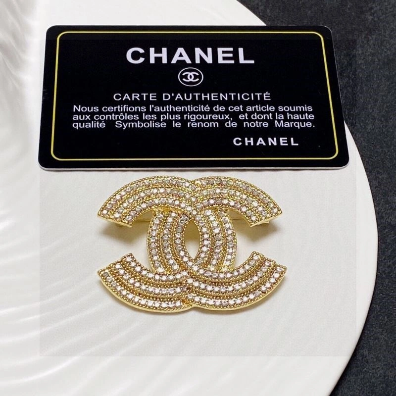 Chanel Brooches Elegant 224435