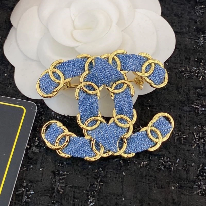 Chanel Brooches Durable 224436