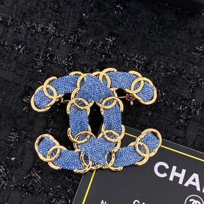 Chanel Brooches Durable 224436