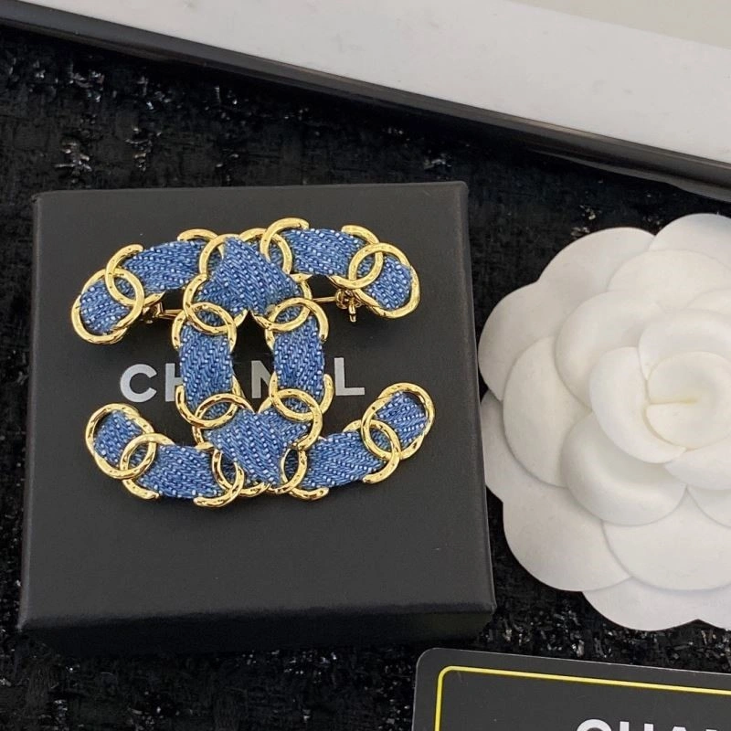 Chanel Brooches Durable 224436