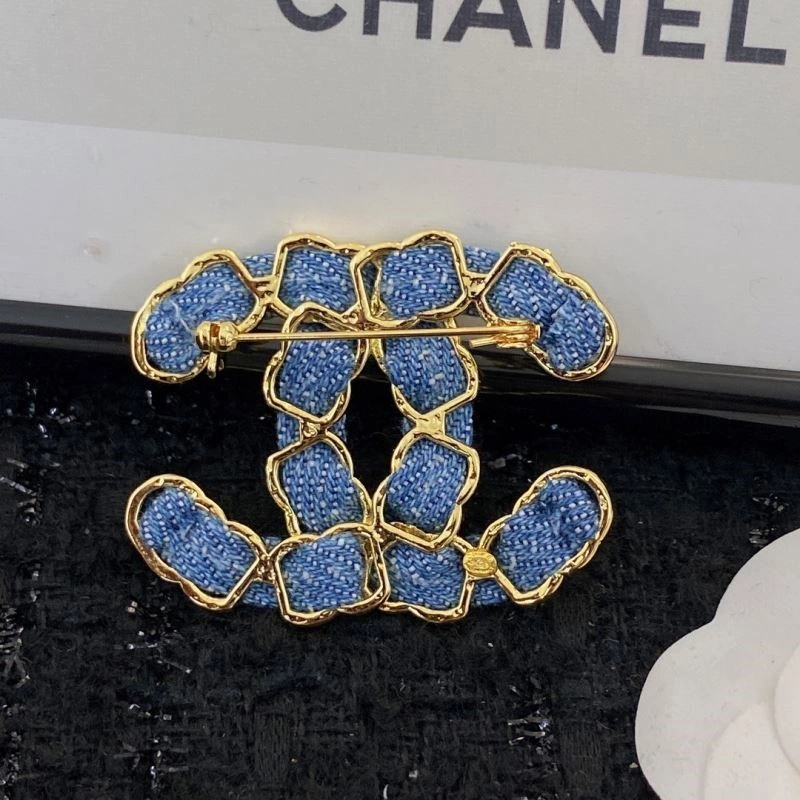 Chanel Brooches Durable 224436