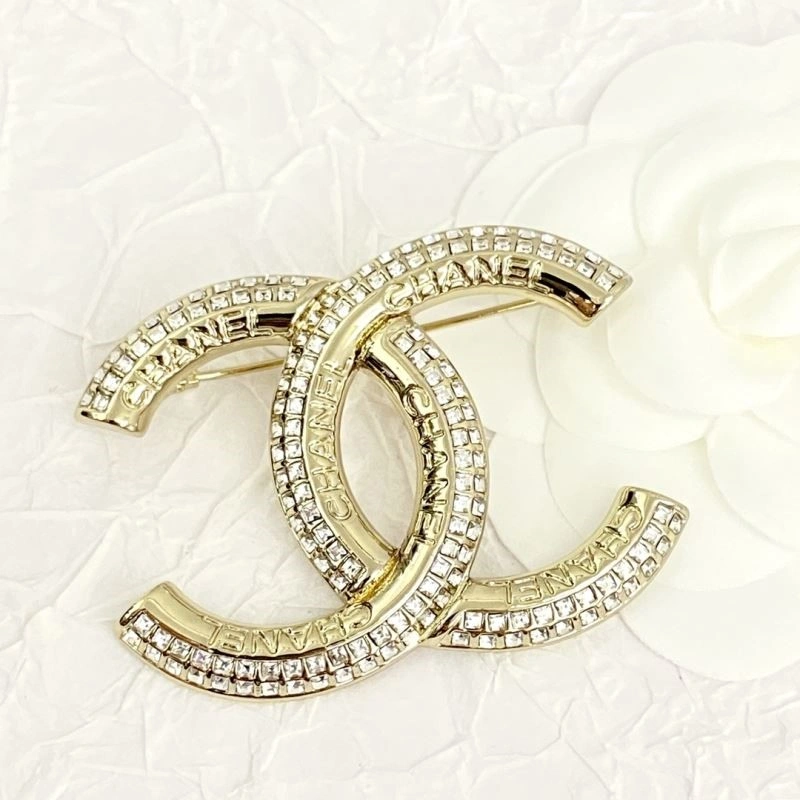 WrinkleFree Chanel Brooches 224431
