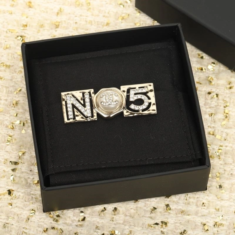 SmartChoice Chanel Brooches 224425