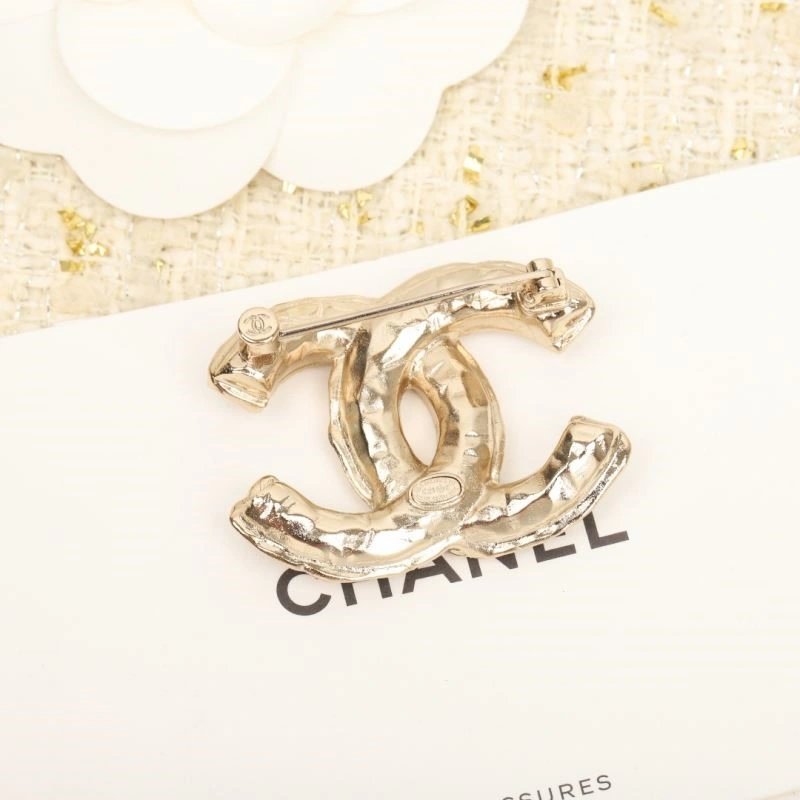 Cozy Chanel Brooches 224490
