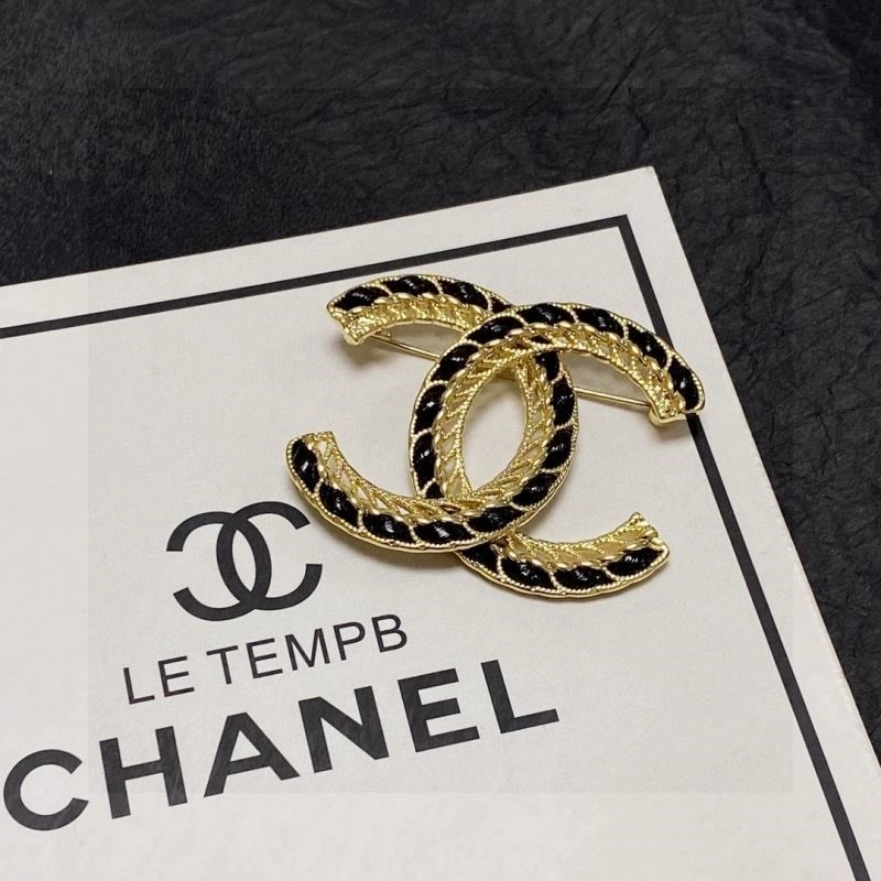 Popular Chanel Brooches 224434