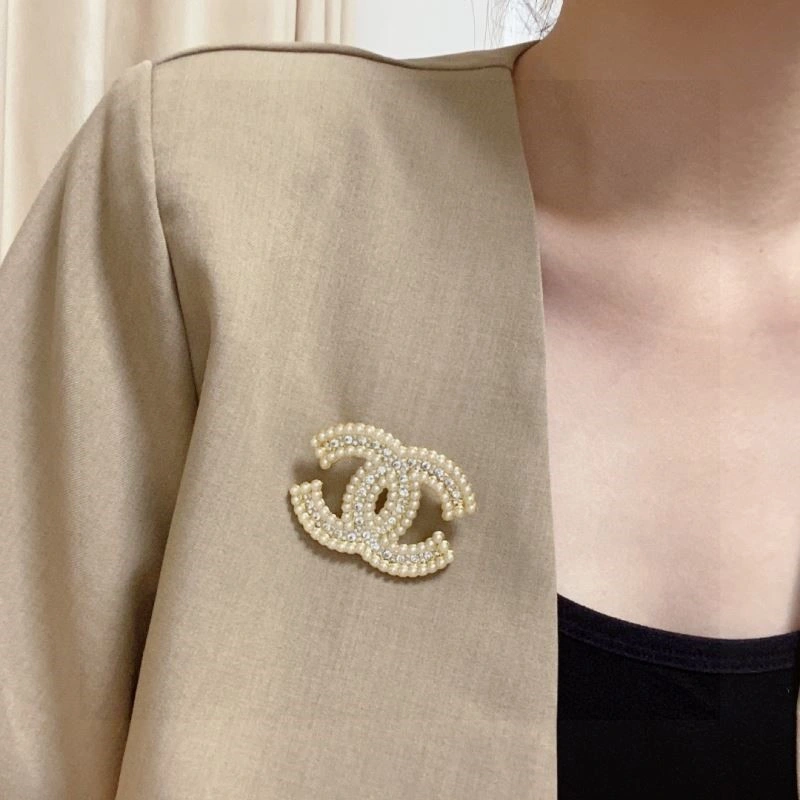 Chanel Brooches MultiPurpose 224483