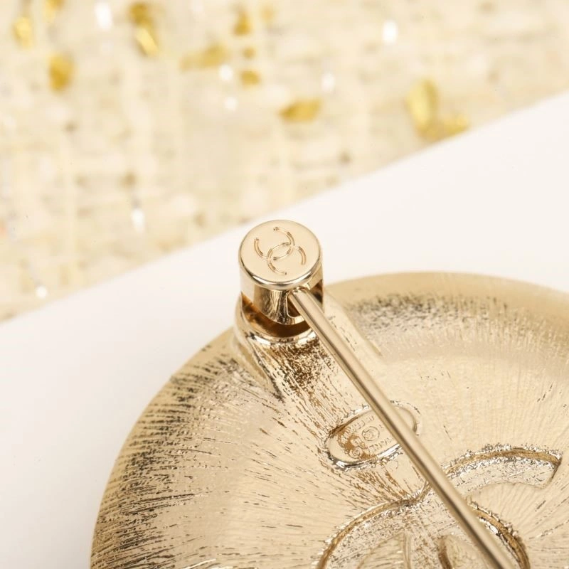 Neat Chanel Brooches 224415