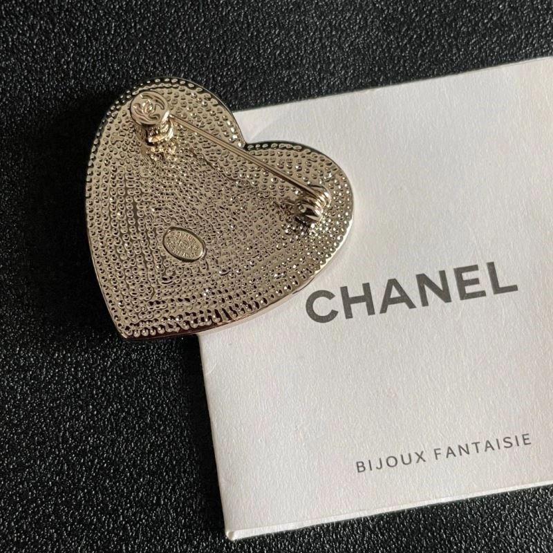 Chanel Brooches Trendy 224411