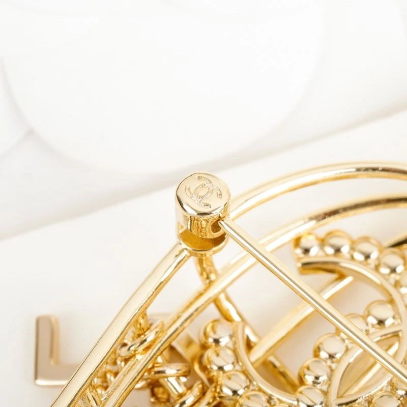 Chanel Brooches Fashionable 224399