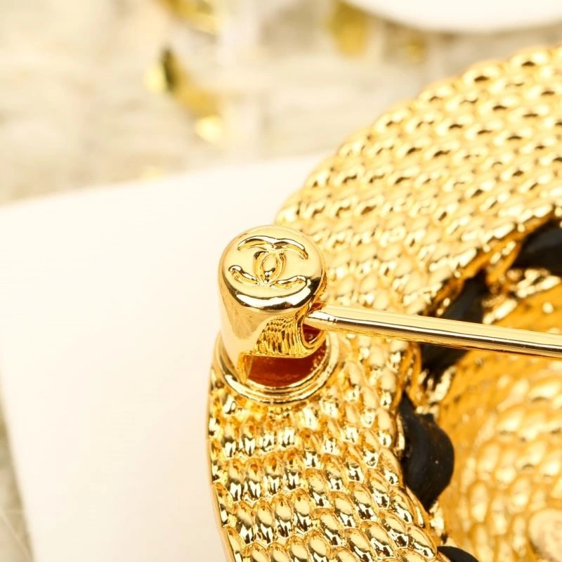 Chanel Brooches Youthful 224396