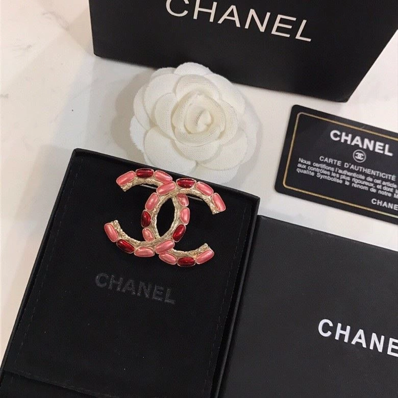 StreetReady Chanel Brooches 224442