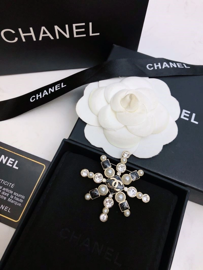 FastDry Chanel Brooches 224387