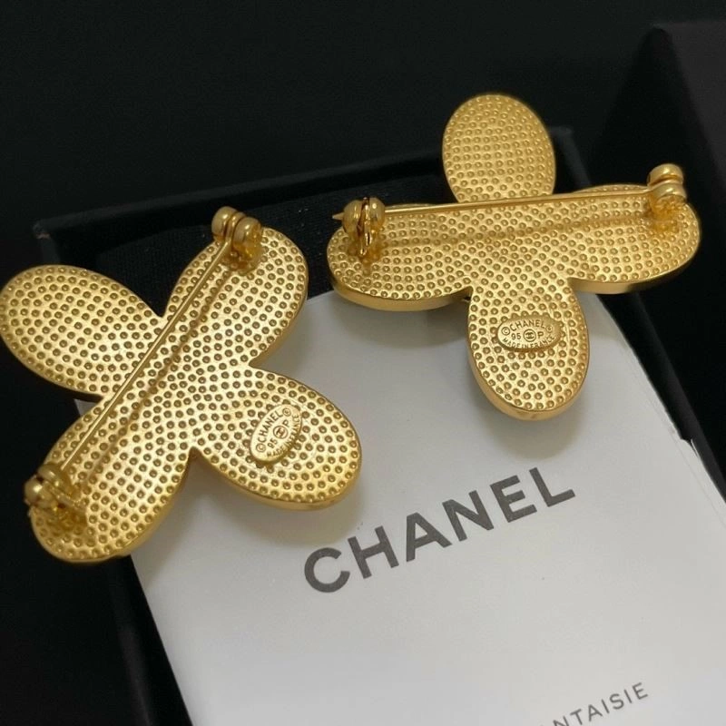 Breathable Chanel Brooches 224401