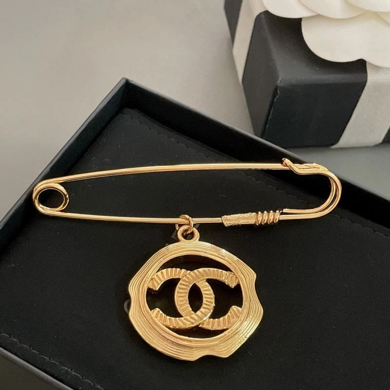 Chanel Brooches Upgraded 224380