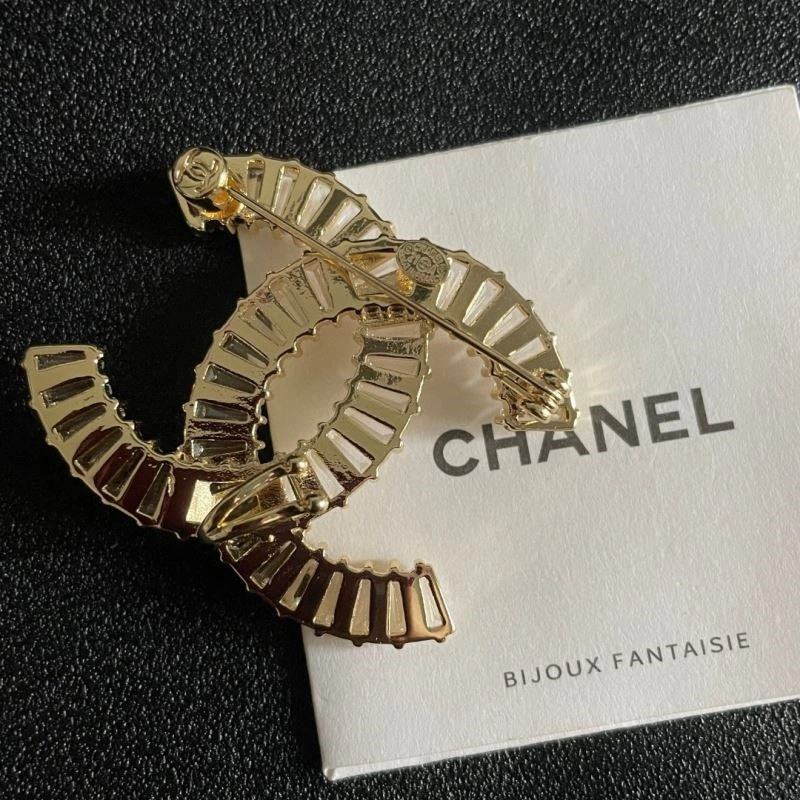 FastDry Chanel Brooches 224378