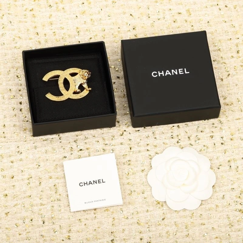 Flexible Chanel Brooches 224371