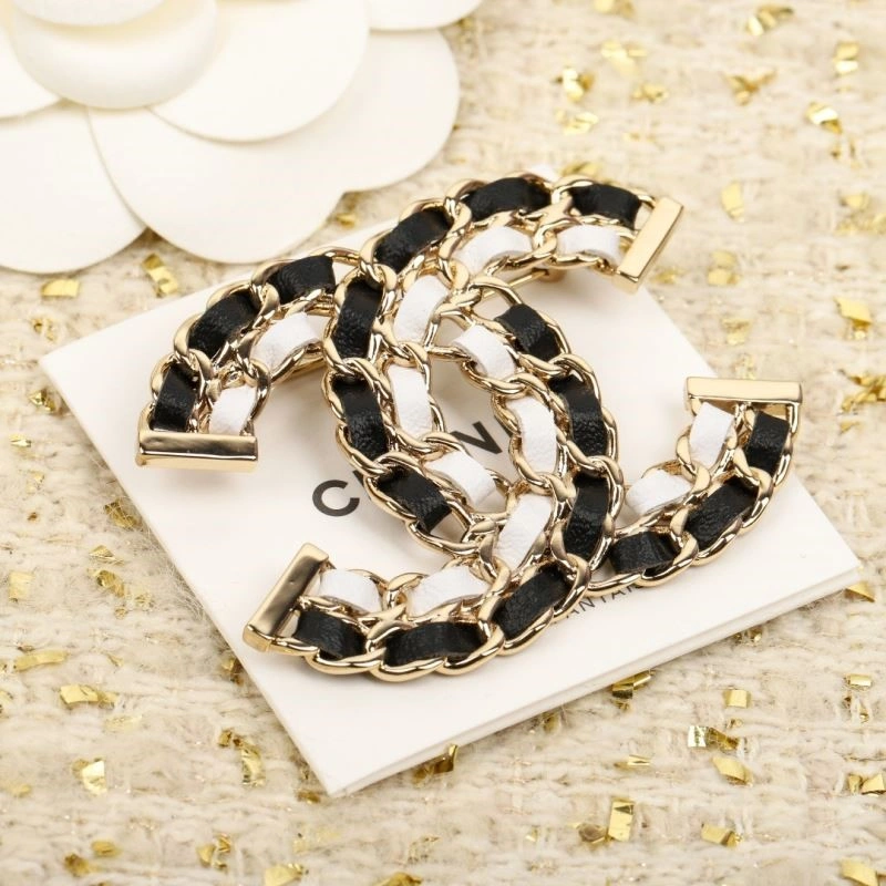 Durable Chanel Brooches 224372