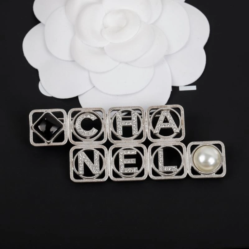 Chanel Brooches QuickDry 224375