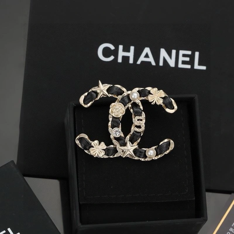 Chanel Brooches Stylish 224367
