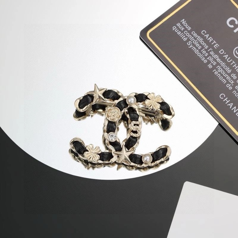 Chanel Brooches Stylish 224367