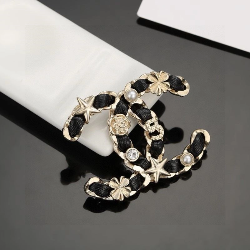 Chanel Brooches Stylish 224367