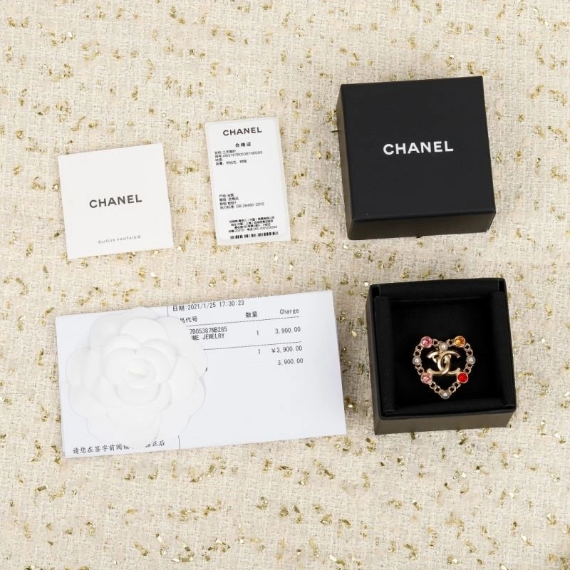 WeatherProof Chanel Brooches 224356