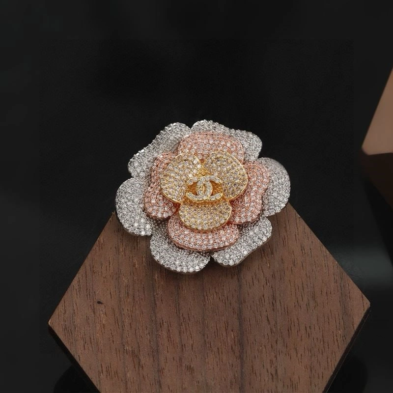 Modern Chanel Brooches 224359