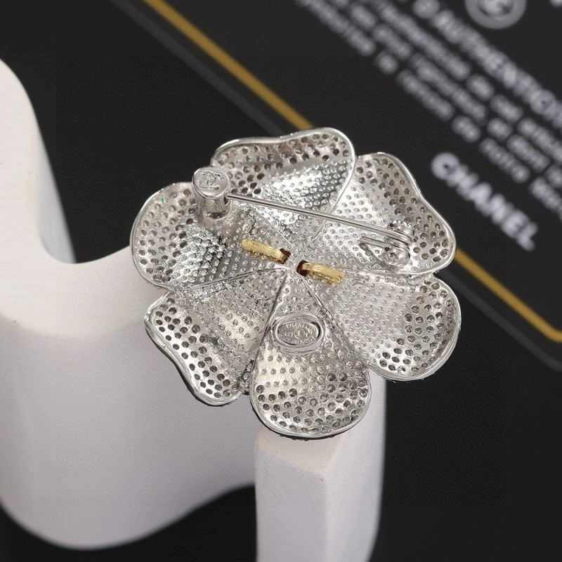 Modern Chanel Brooches 224359