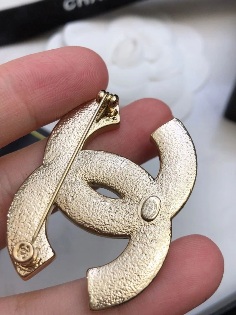 Durable Chanel Brooches 224361