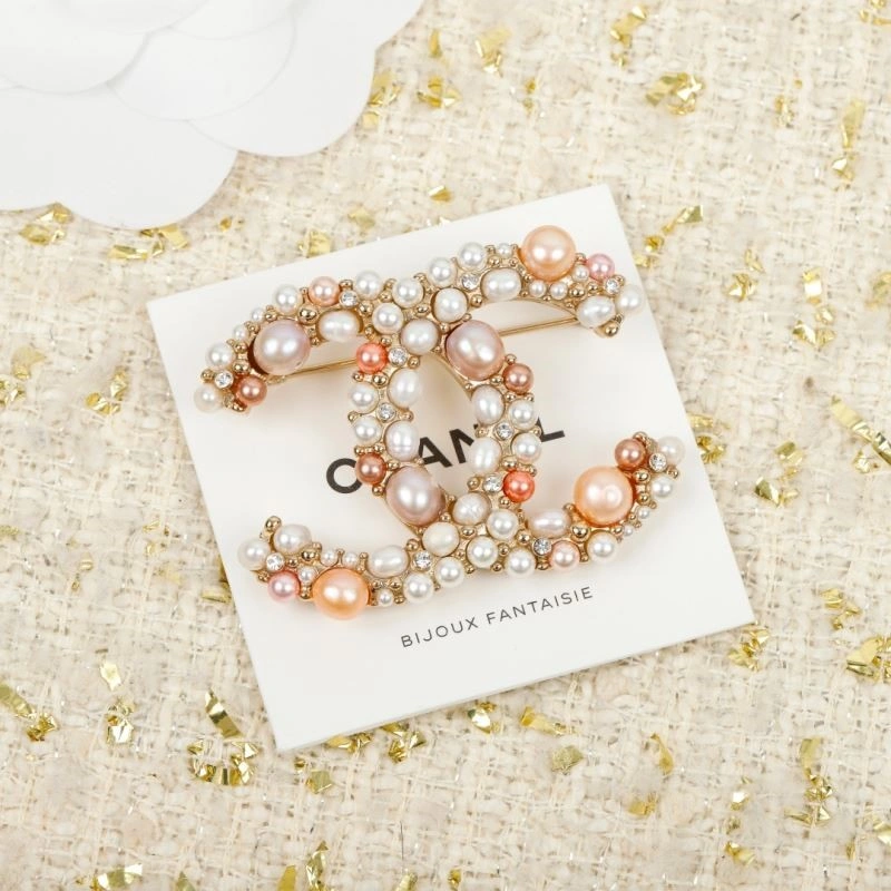 Chanel Brooches UrbanStyle 224410
