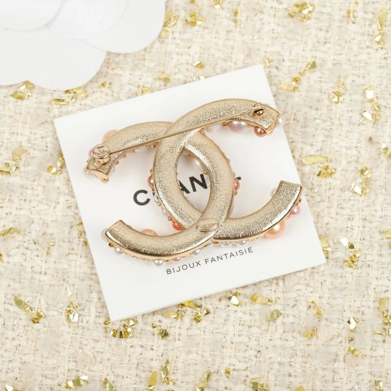 Chanel Brooches UrbanStyle 224410