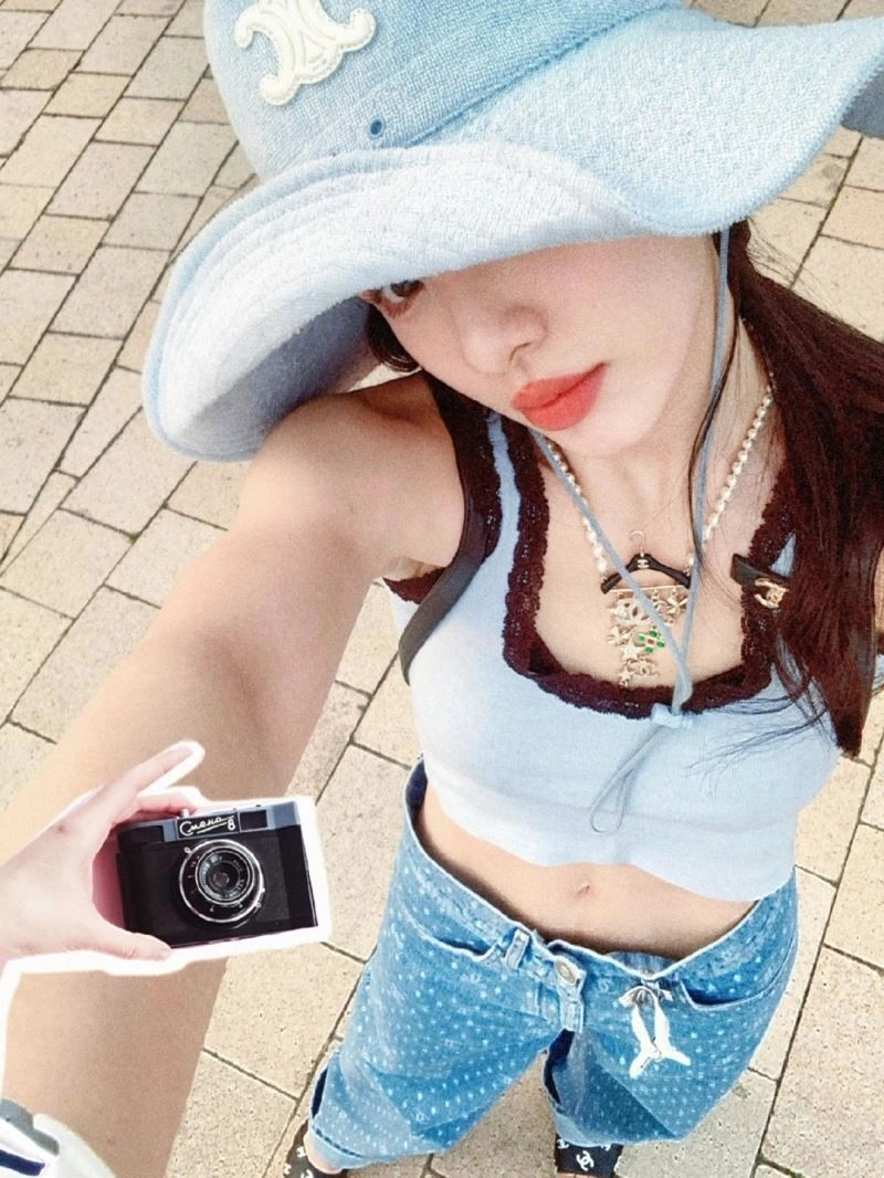 Chanel Brooches ComfortFit 224350