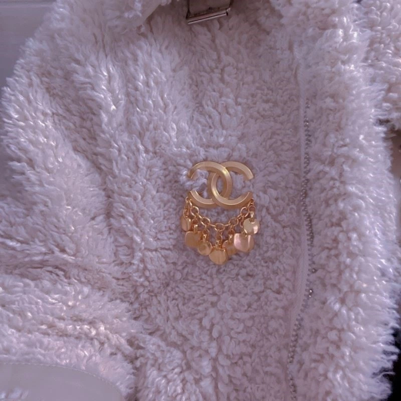 SportInspired Chanel Brooches 224342