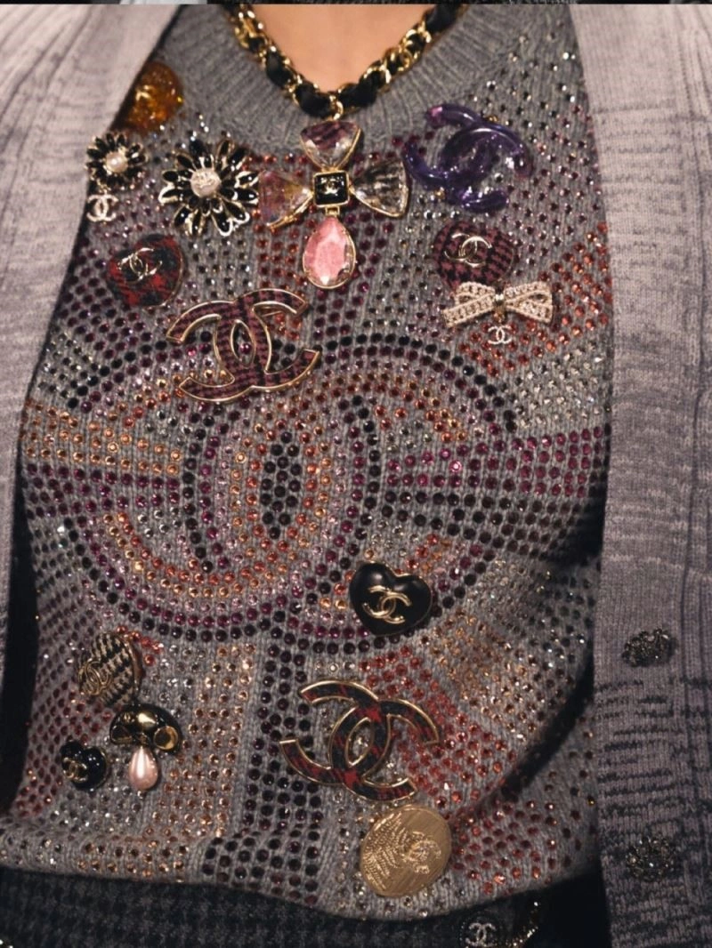 Chanel Brooches HighPerformance 224404
