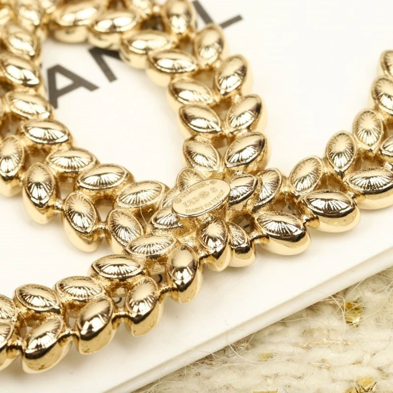 Chanel Brooches UrbanChic 224392