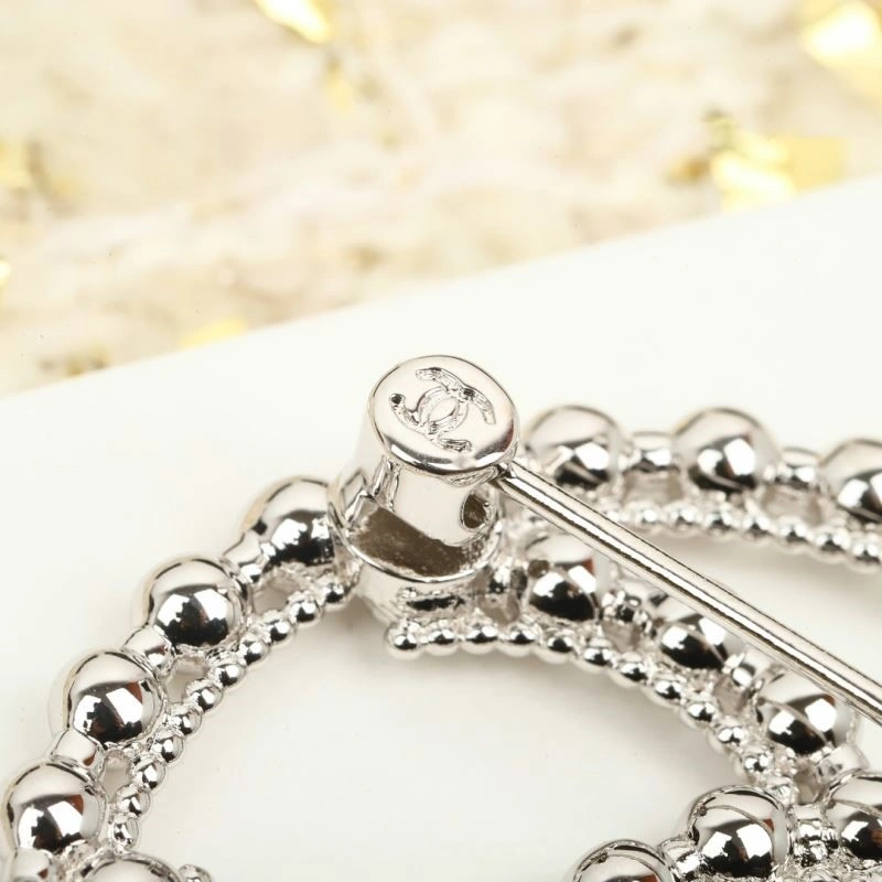 Chanel Brooches Thermal 224337