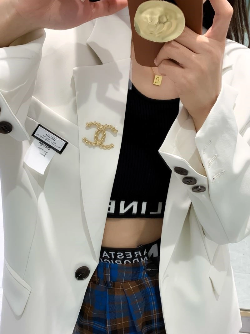 UrbanStyle Chanel Brooches 224344