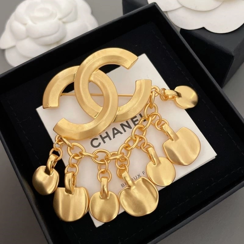 OdorResistant Chanel Brooches 224332