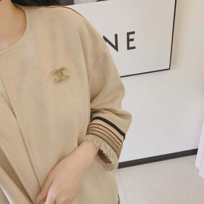 Chanel Brooches FashionForward 224327