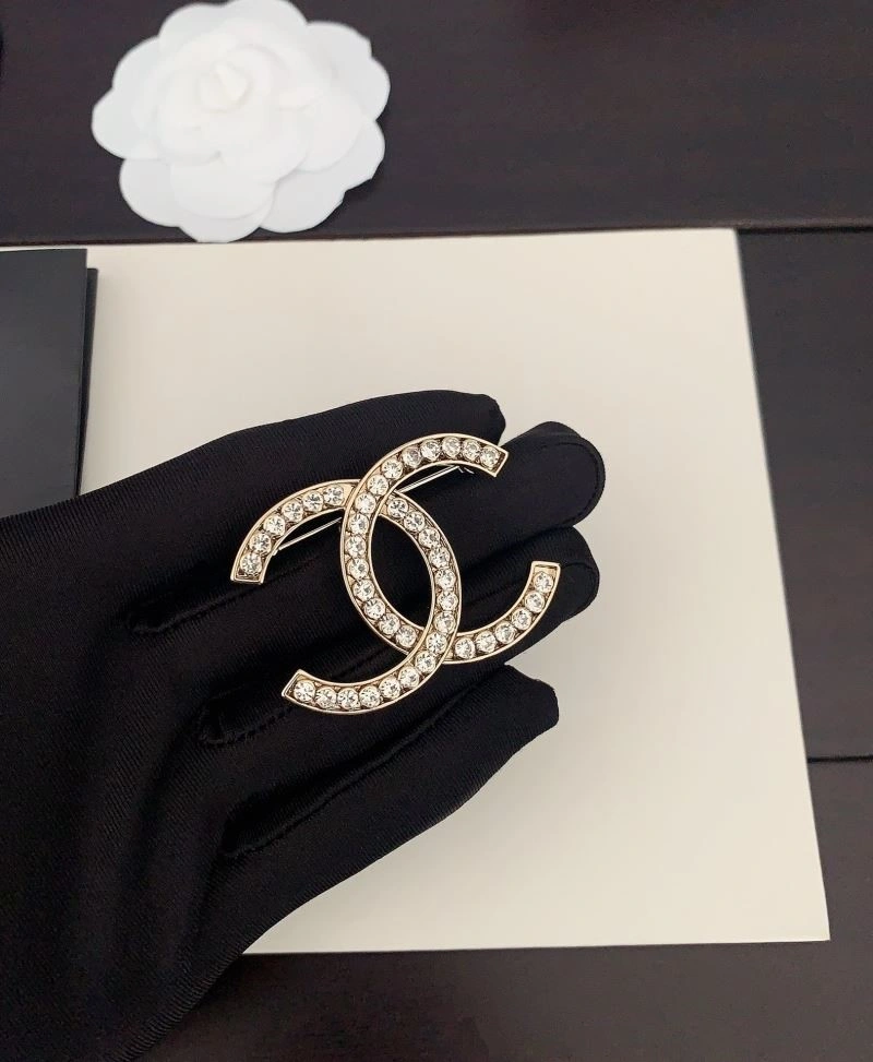 Chanel Brooches OnTrend 224345