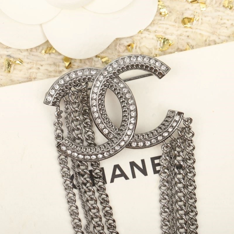 Chanel Brooches TechFriendly 224314